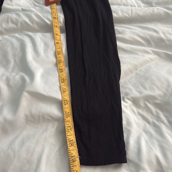 NEW Mangopop Black Long Sleeve Stretch Bodysuit with Bare Shoulders - Picture 8 of 10